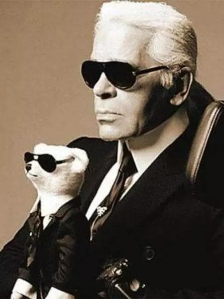 Karl Lagerfeld, un roi seul