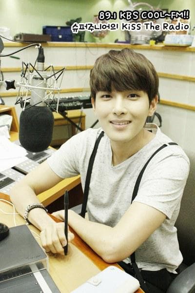 Kiss The Radio