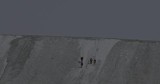 基地之侧